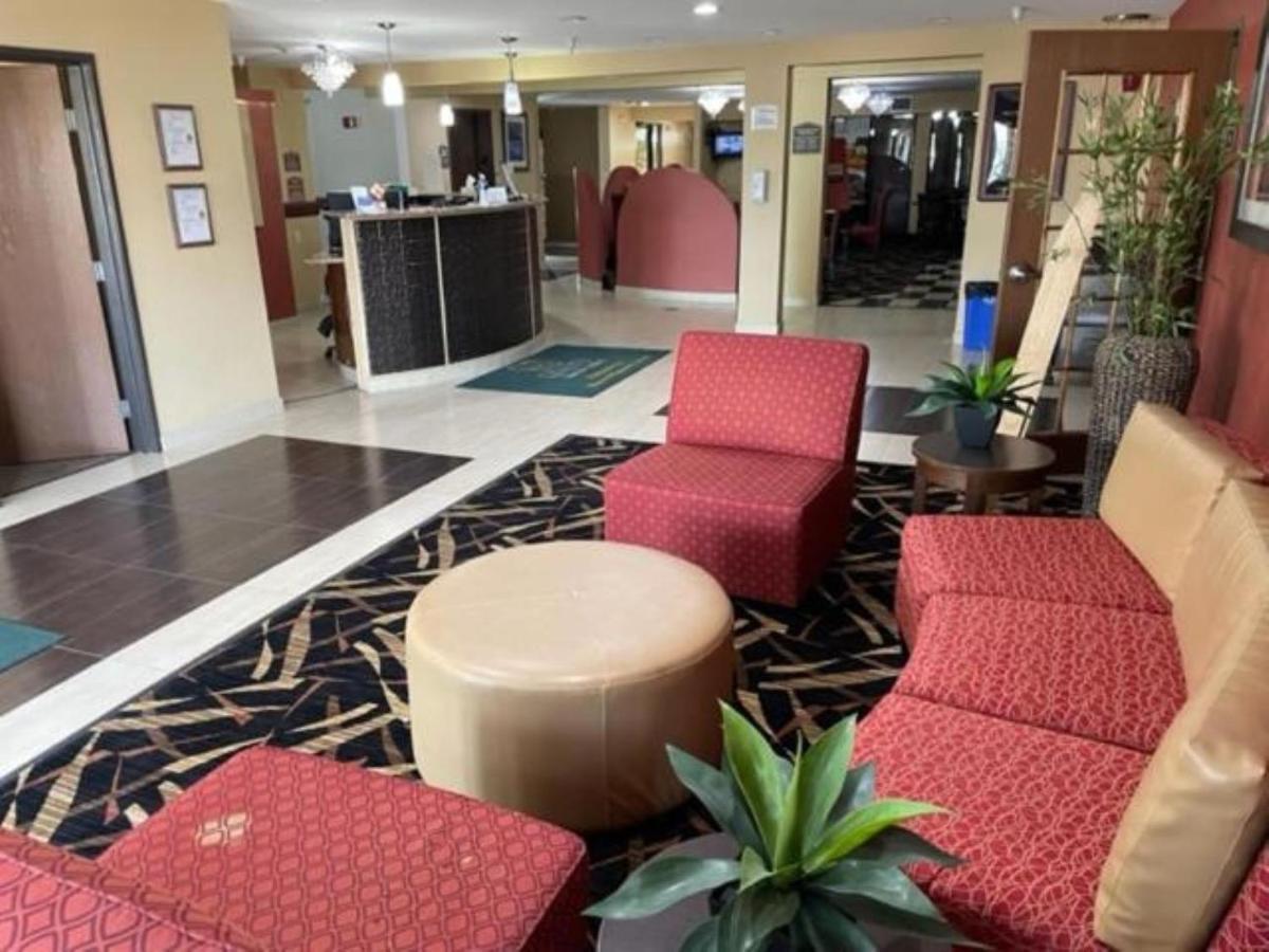 Mount Pleasant Quality Inn & Suites מראה חיצוני תמונה